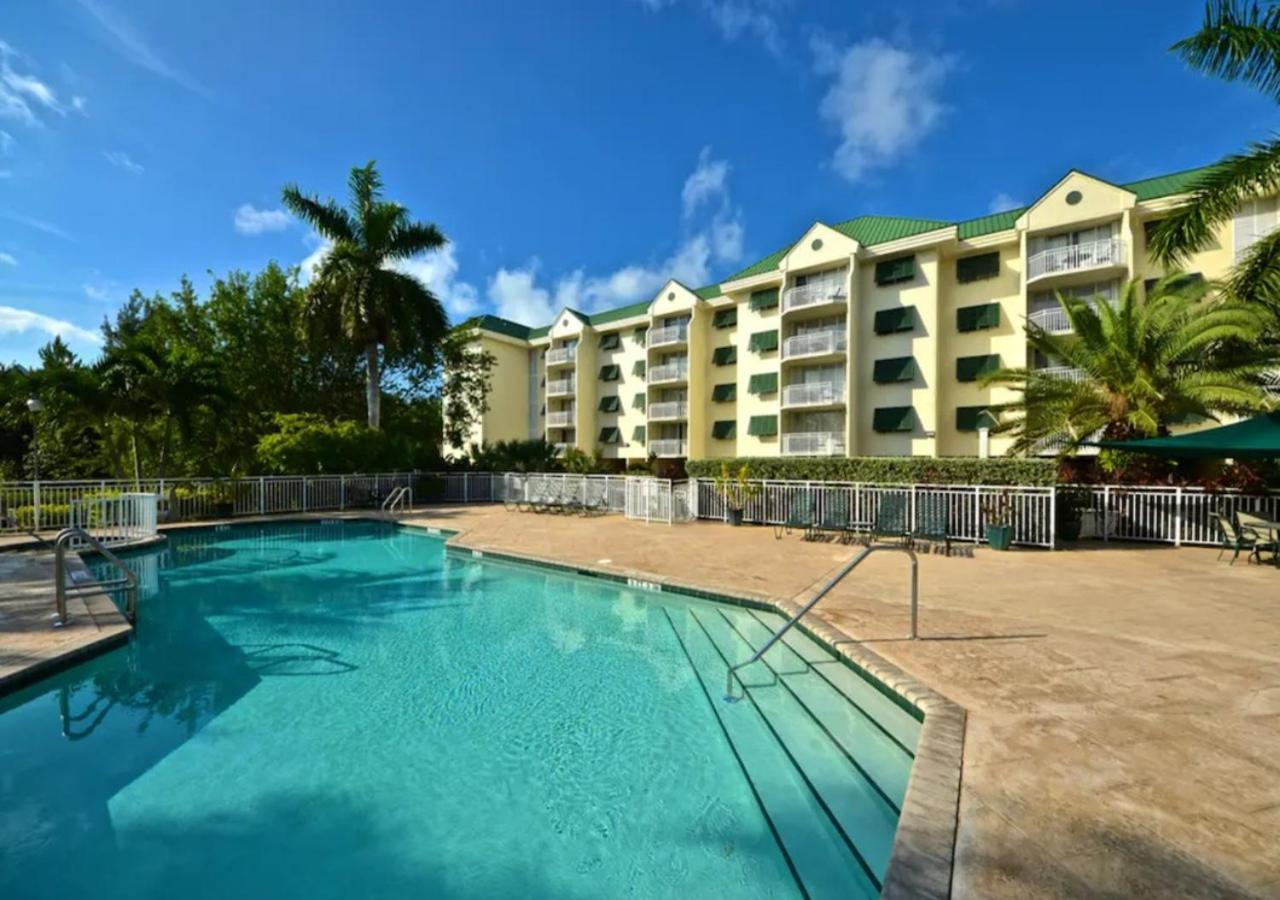 Sunrise Suites By To Key West Bagian luar foto