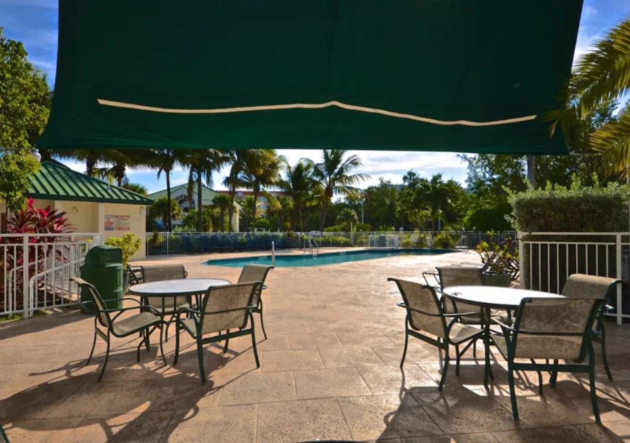 Sunrise Suites By To Key West Bagian luar foto