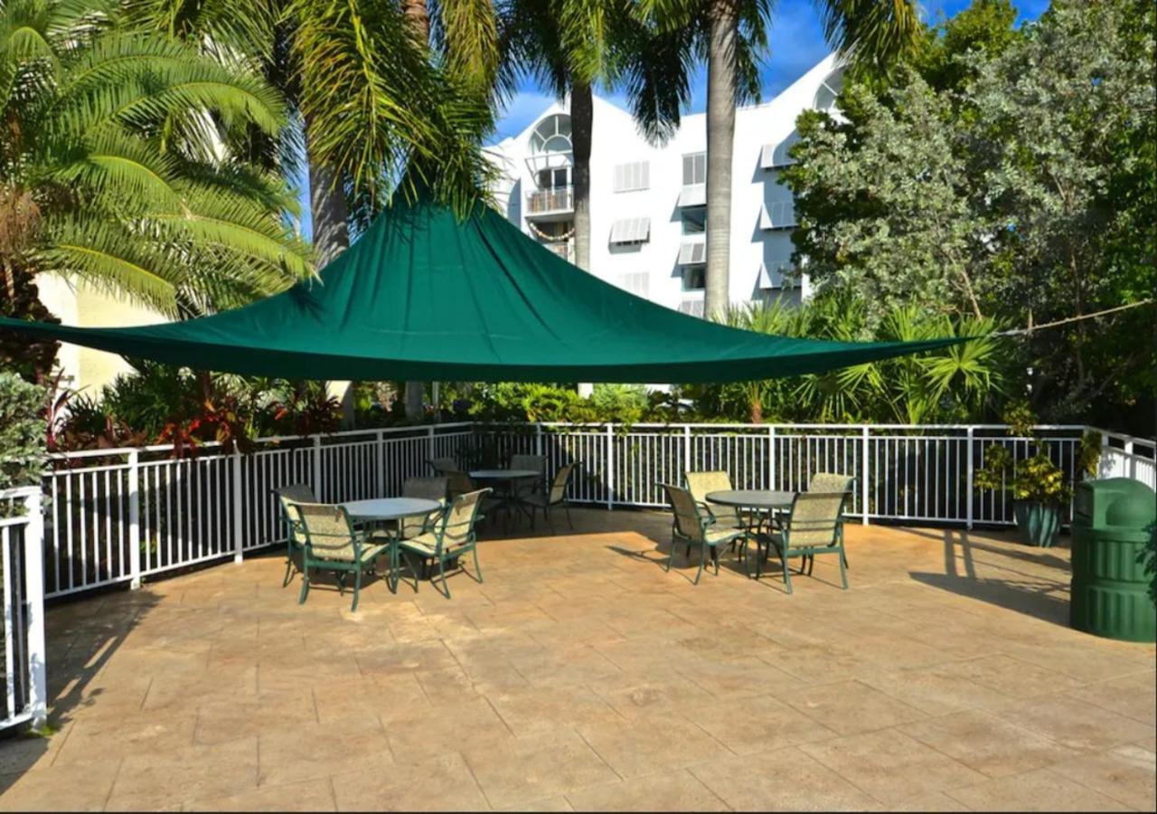 Sunrise Suites By To Key West Bagian luar foto